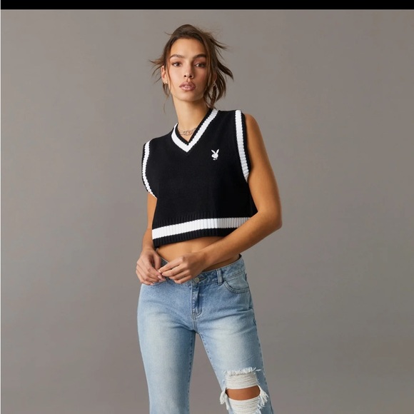 NEW PLAYBOY Bunny Knit Black cropped Sweather VEST soft logo multi sizes NWT - Picture 4 of 14